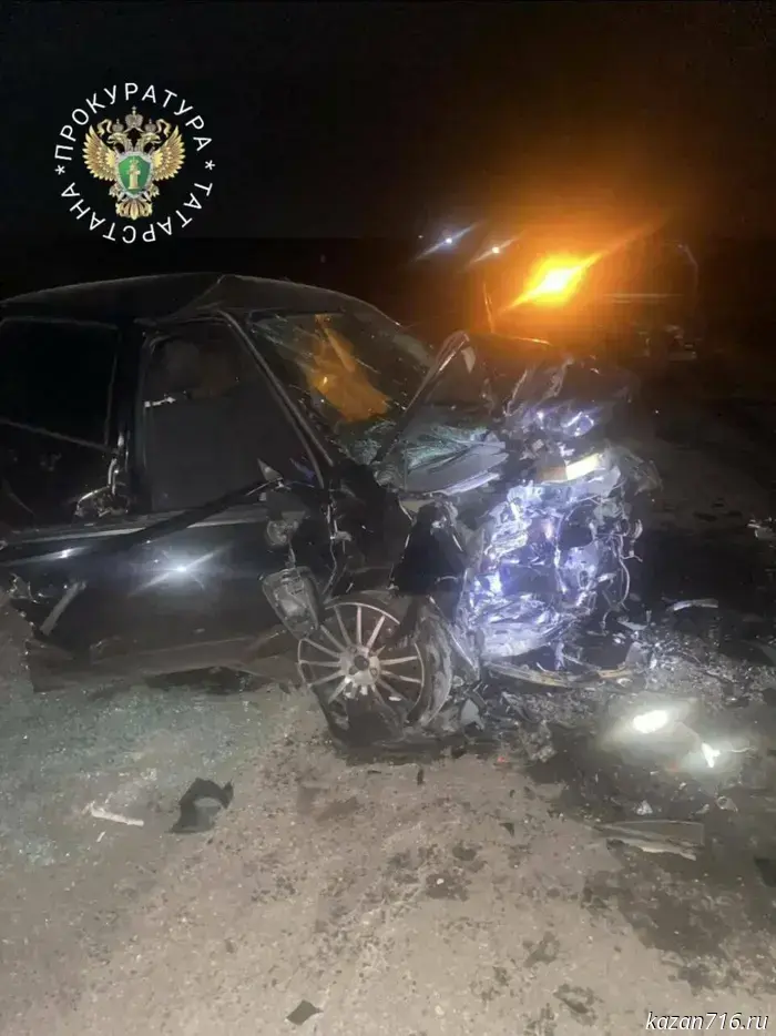 Two cars collided on a highway in Tatarstan, two female passengers were killed.
