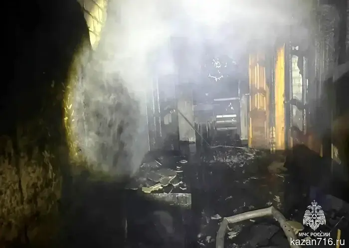 In the Buinsky district, a man set fire to a house with his parents: two died, three were injured.