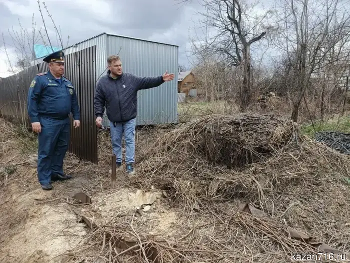 «Весной число пожаров увеличивается вдвое»: в Казани состоялся рейд сотрудников МЧС.