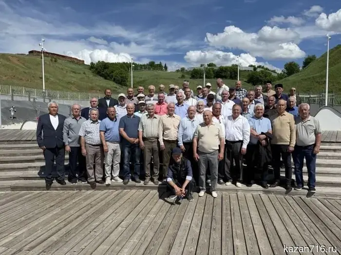 44 years together: the legendary graduating class of the Kazan Agricultural Institute met in Zainsk