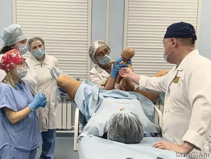 The Kazan State Medical University held another training course for obstetricians-gynecologists using simulations and virtual reality.