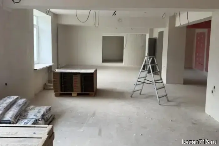 В Альметьевске стартовал капитальный ремонт детского сада «Малыш».