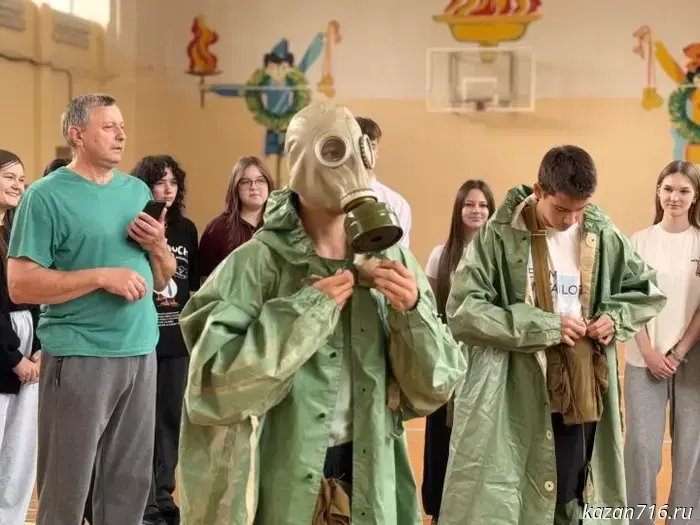Anti-terrorism drills were held for high school students at School No. 4 in Zainsk.