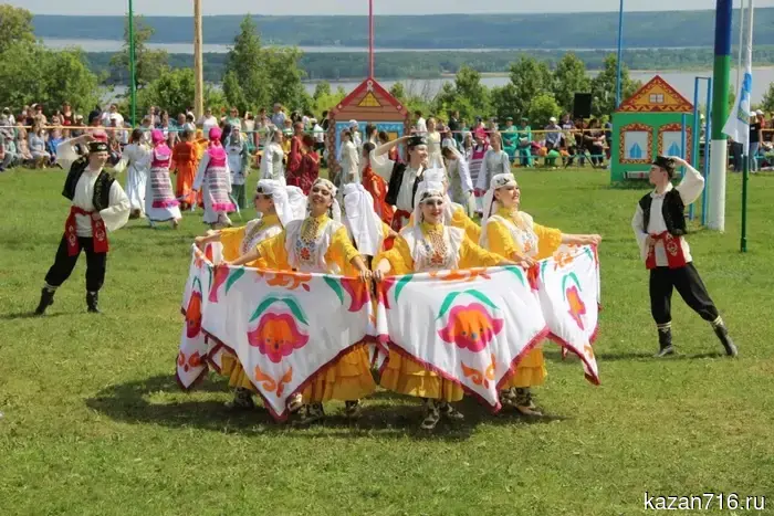 В поселке Мирный проведут ремонт деревянного городка на сумму 2,8 миллиона рублей.