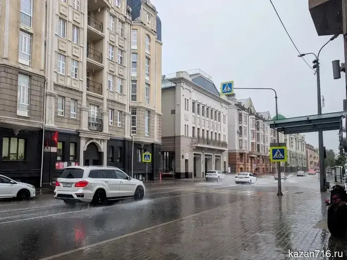 Today, a heavy downpour hit Kazan.