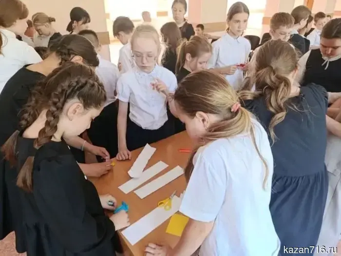 In Zainsk, schoolchildren were shown how it all started with birch bark.