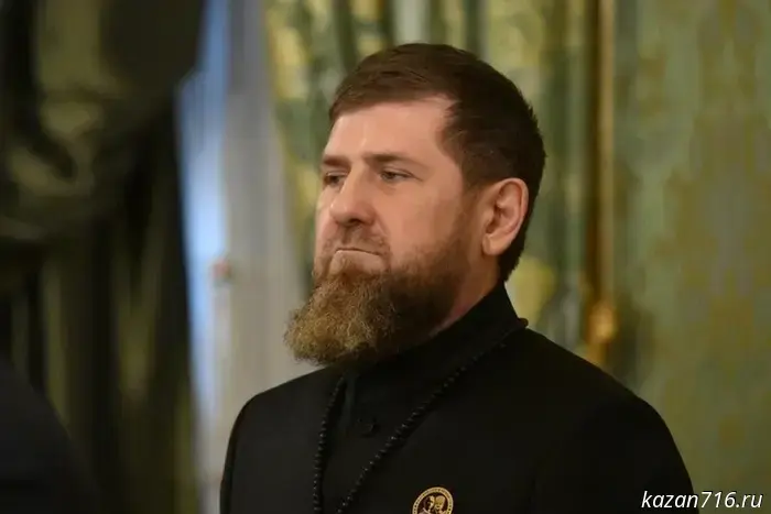 Kadyrov congratulated Minnikhanov and the residents of the republic on Republic and City Day.