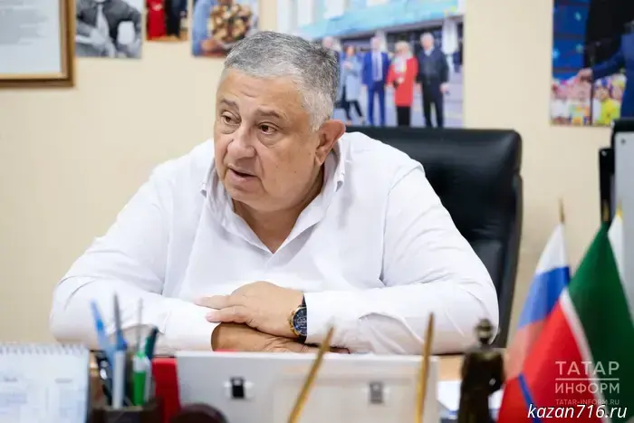 “We worked a lot with people 'in the field'”: The Public Chamber of the Republic of Tatarstan turned 20.