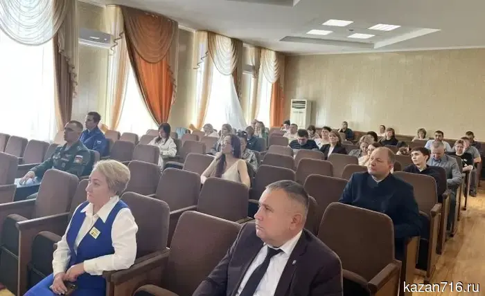 На дорогах без происшествий: как в Лаишевском техникуме формируют ответственных водителей.