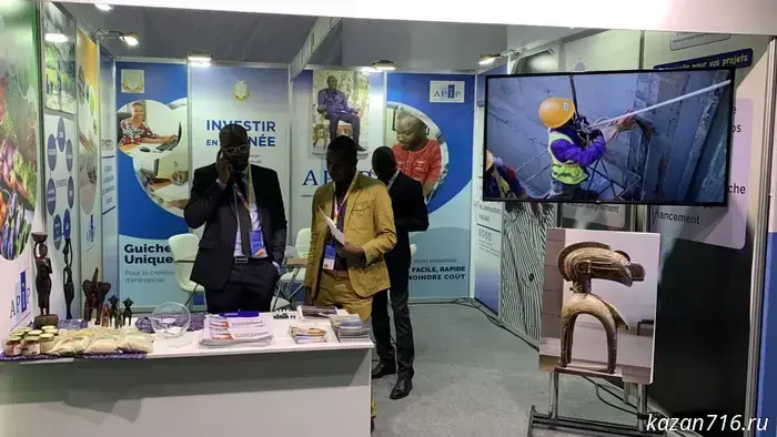 Somali fraudsters failed to bribe U.S. courts after a scam involving charitable projects.