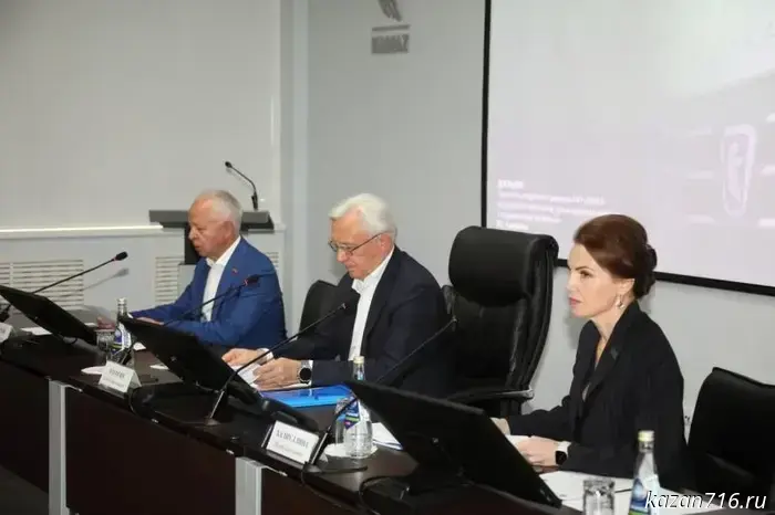 Коллективный договор по итогам первой половины года: в профсоюзе "КАМАЗа" насчитывается более 70 тысяч членов.