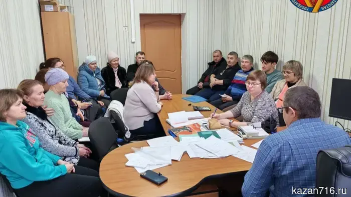 The first meeting with the team of the veterinary association.