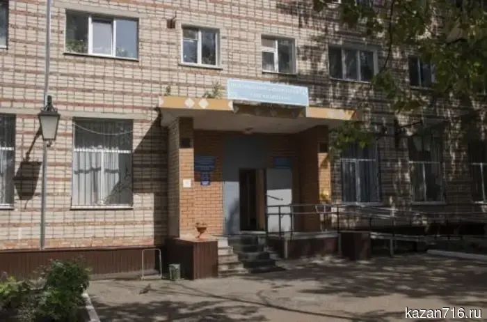 The Central Library of Leninogorsk invites you to participate in the reading competition.