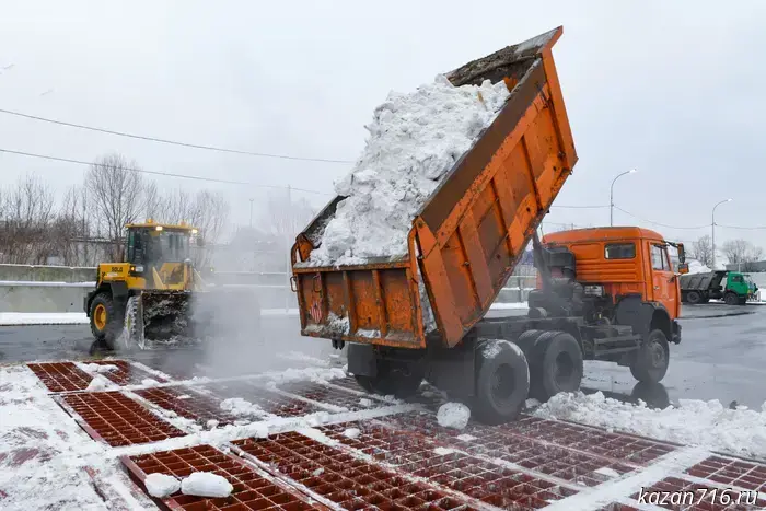 В Казани во время январских праздников было растоплено 144 тысячи тонн снега.