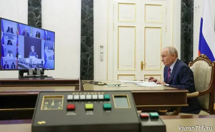 KFU commented on the innovations in Russian language education proposed by Putin.