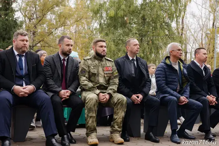 Tatarstan socialists planted 20 cedar trees in Kazan in memory of journalists who died.