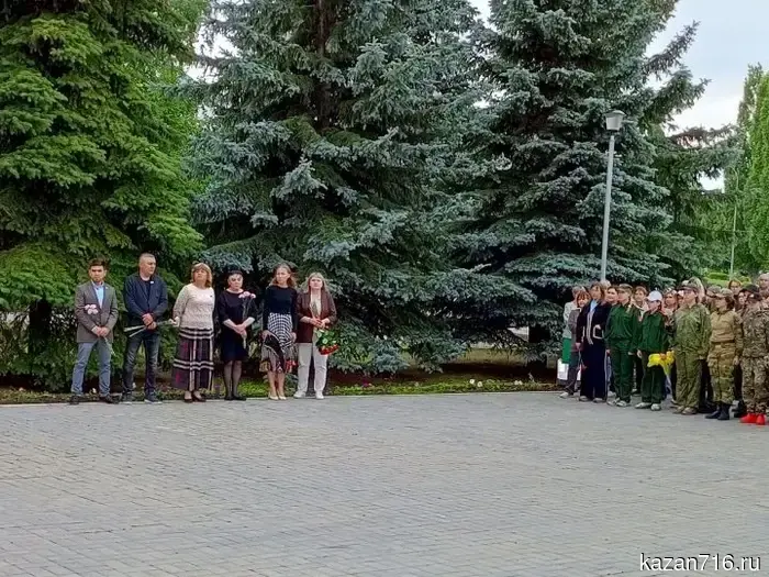 В Камских Полянах прошёл митинг в память и скорбь.