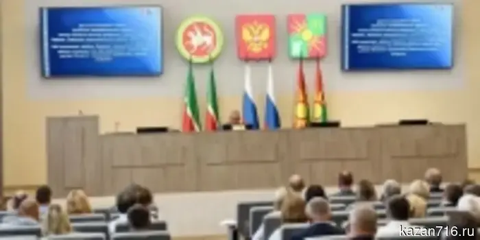 В Нурлате прошла очередная совместная сессия районного и городского советов.