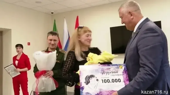 В центре психологической и педагогической помощи прошла встреча с военными.