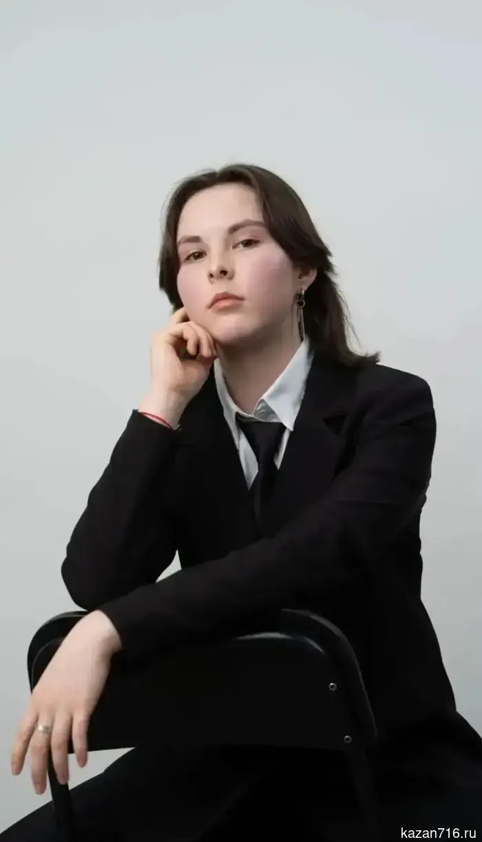 Выпускница шестой школы Заинска Азалия Галимова получила 200 баллов на ЕГЭ.