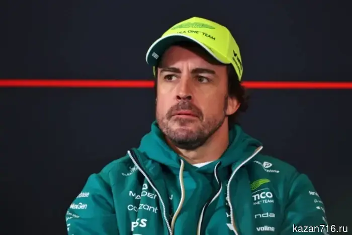 Беспилотники нанесли удар по промышленному объекту в Тольятти. В Татарстане аэропорт Бугульмы закрывался на шесть часов.