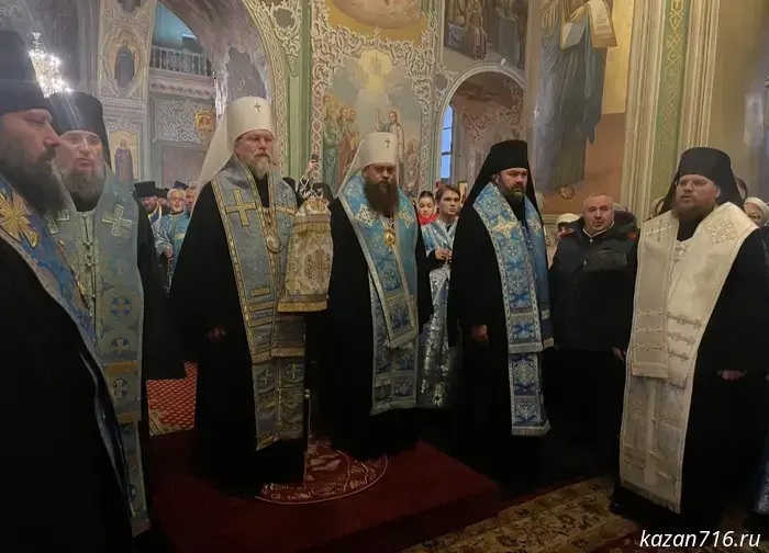 Епископ Мефодий принял участие в крестном ходе с Казанской иконой Божией Матери в столице Татарстана.