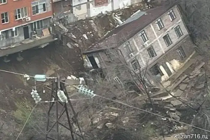 Due to the rains in Makhachkala, a residential building collapsed: about 300 people were evacuated.