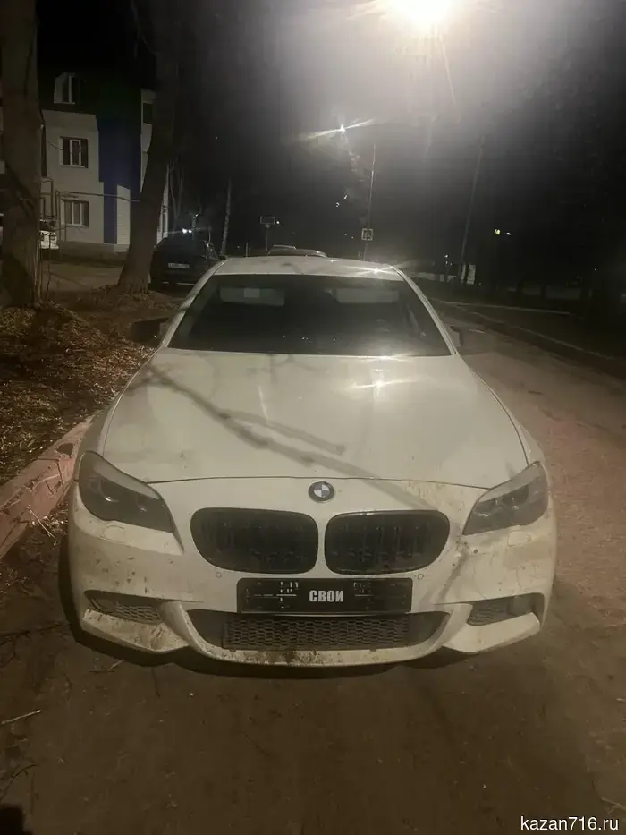In Tatarstan, a BMW driver was detained after hitting a police officer and attempting to flee.