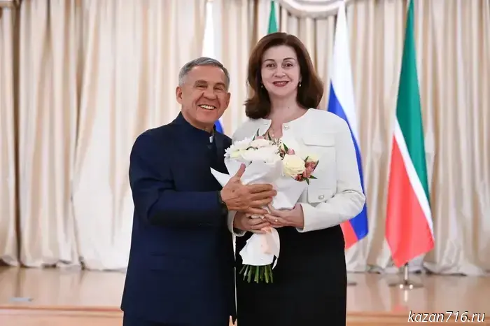 By decree of the Rais of the Republic of Tatarstan, KIU Associate Professor Margarita Filatova-Safronova was awarded the honorary title "Honored Worker of Higher Education of the Republic of Tatarstan."