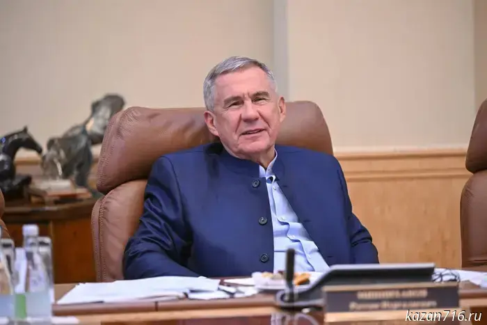 Рустам Минниханов провел встречу с кадровым резервом управленцев Кировской области.