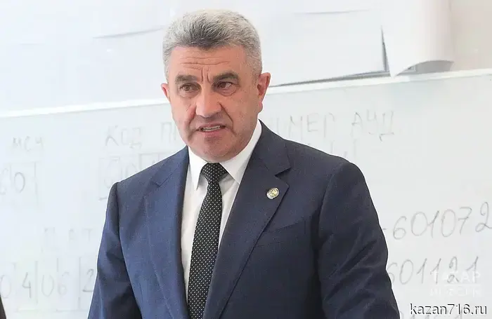 Татарстан показал улучшение результатов ЕГЭ: увеличилось число стобалльников и поднялись средние баллы.