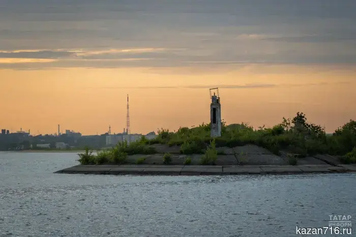 The Kazan TV tower will light up with the Victory Banner in honor of May 9th.
