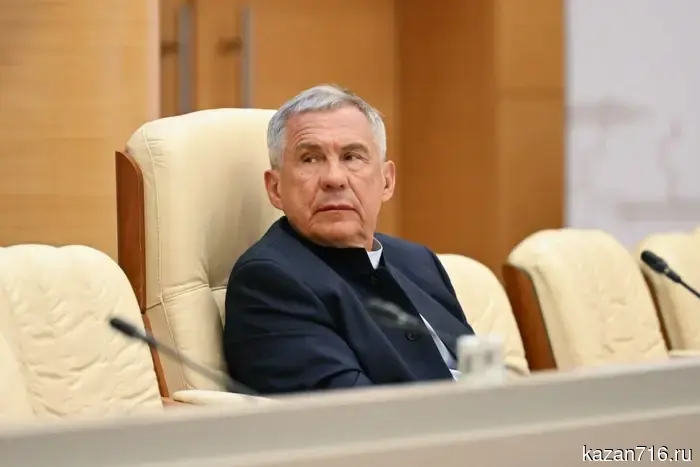 Minnikhanov urged scientists to "step out of the laboratory walls."