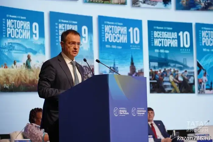 Regional studies, the MAX messenger, advanced career guidance: innovations in Tatarstan schools