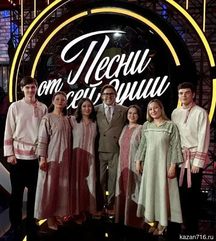 The Orthodox youth choir "Faith" sang for Andrey Malakhov in Moscow.