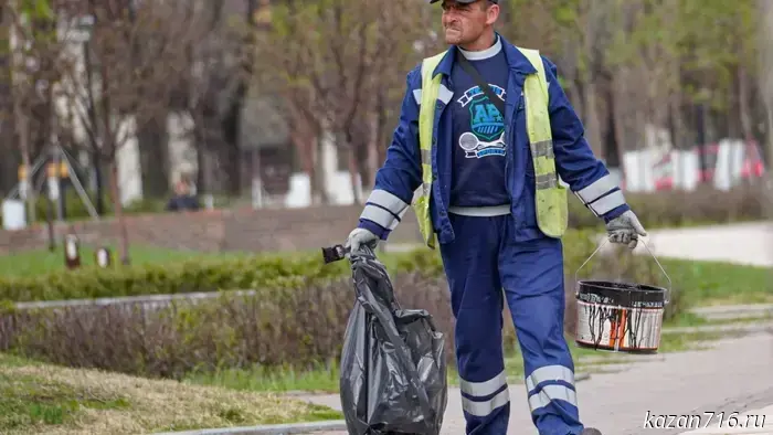 Journalist Mardan: The pace of issuing Russian passports to foreigners has significantly slowed.