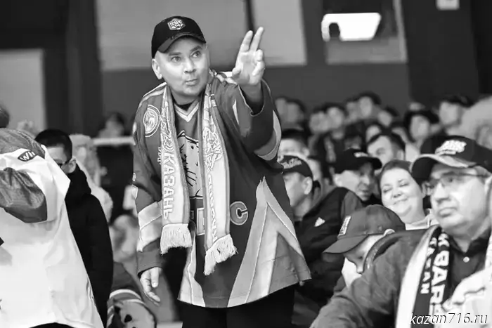 A devoted fan of Ak Bars Kazan died in a motorboat crash.