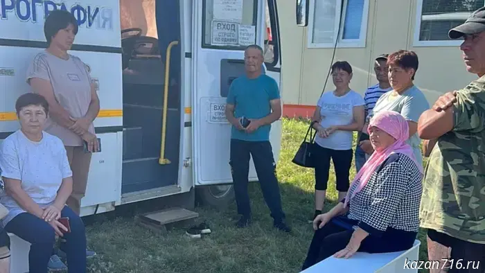 Two thousand residents of Bavly underwent examinations in a mobile fluorography unit.
