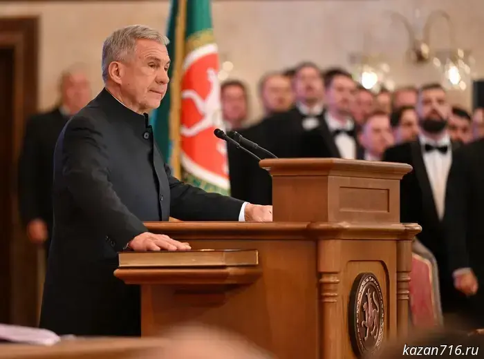 Rustam Minnikhanov assumed the office of Rais of the Republic of Tatarstan.