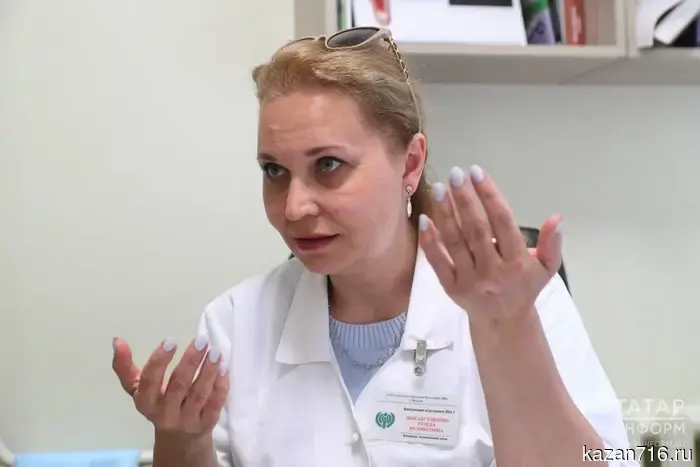 «Дети должны быть уверены в вашей любви к ним, независимо от их результатов»: врач о том, как поддержать ребенка в период экзаменов.
