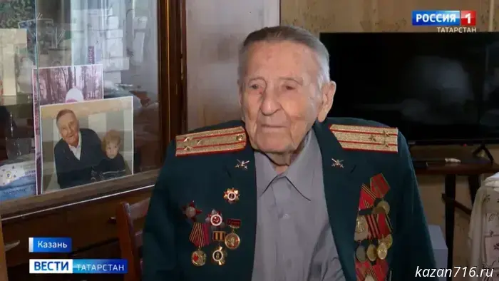 World War II veteran Yuri Shastin shared the secret of longevity.