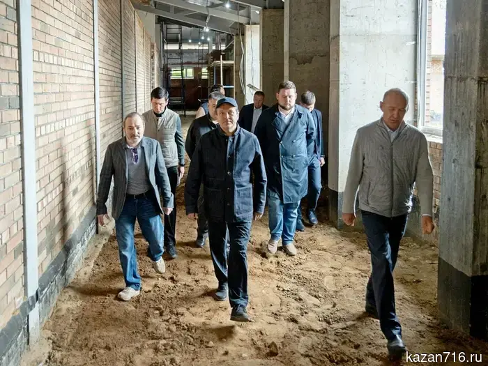 Ildar Metshin visited the under-construction equestrian sports complex in the village of Mirny.