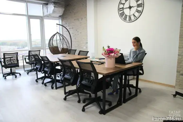 Адвокат Аграновский заявил, что за труд в праздничные дни предусмотрена двойная оплата.