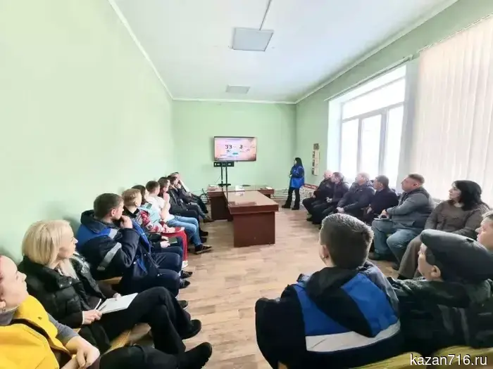 They talked about road safety at the Leninogorsk enterprise.
