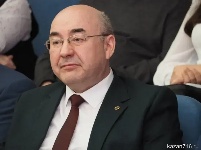 Мудрость «Ста Мекк» и современная «Су анасы»: конкурс имени Тукая собрал более 500 учеников.