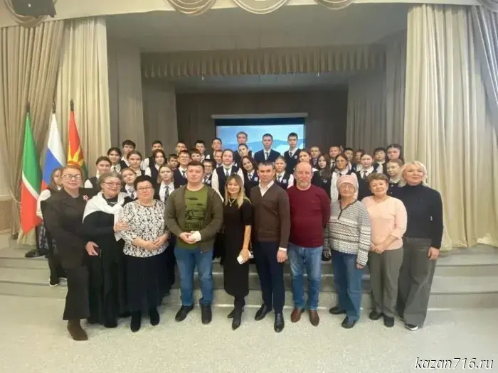 Heroes Nearby: Special military operation participant Timur Zagitov met with the youth of Zainsk.