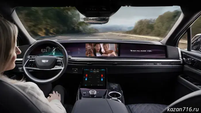 Alexey Pesoshin took part in the opening ceremony of the bridge over the Ik River.