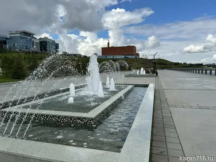 В Казани начался сезон работы фонтанов.