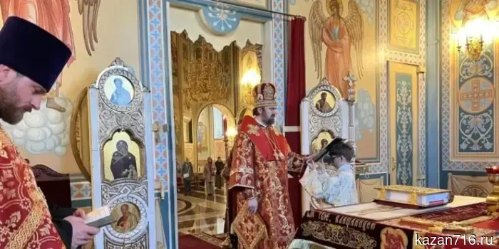 Епископ Мефодий провел Всенощное бдение в преддверии Недели о самаряны́не в Кафедральном соборе Альметьевска.