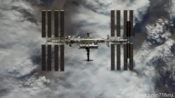 Expert: China plans to launch radio astronomy satellites into lunar orbit.